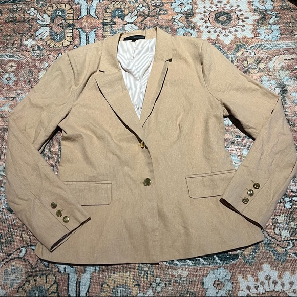 ⭐️Harve Benard beige linen blazer - Picture 3 of 11